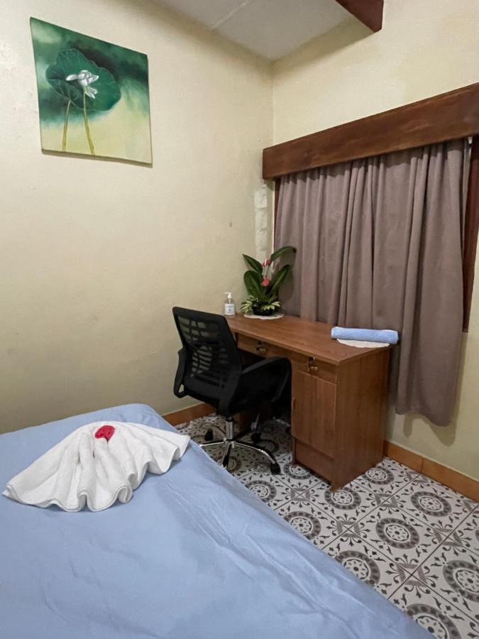 Janessa'S Dwellery Bed & Breakfast Port Vila Exterior photo